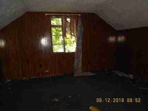 19246 Albany (21)_m.jpg